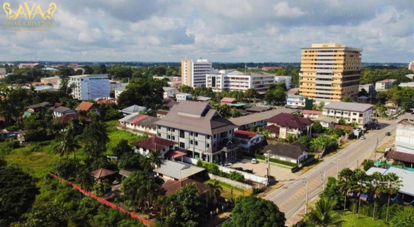 Aiyara Riverine Hotel, นครพนม ภายนอก รูปภาพ