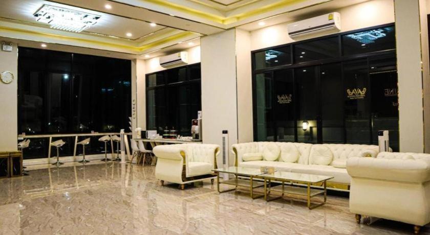 Aiyara Riverine Hotel, นครพนม ภายนอก รูปภาพ